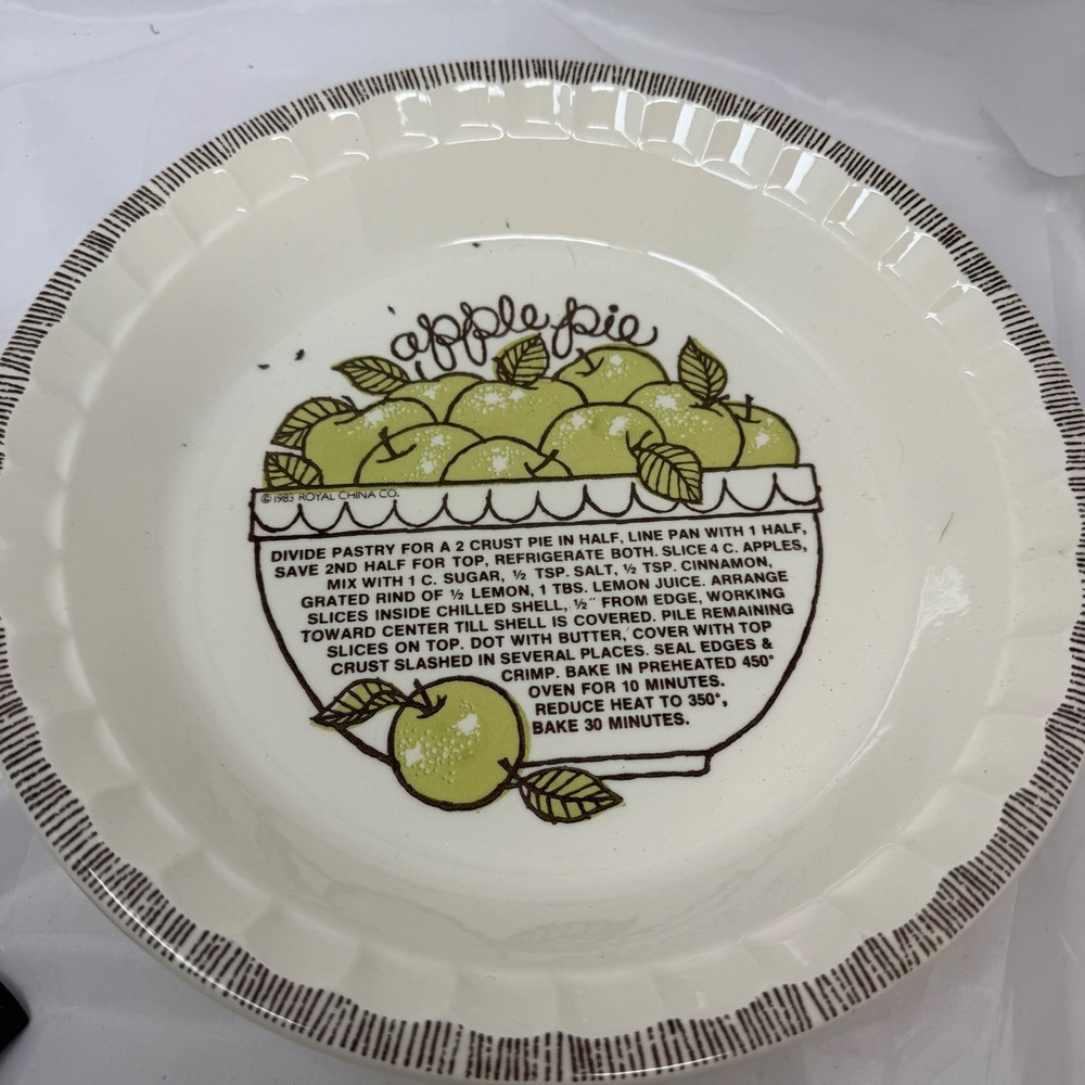 Vintage 1983 Royal China Co Country Harvest Apple Pie Recipe Ceramic Baker Plate